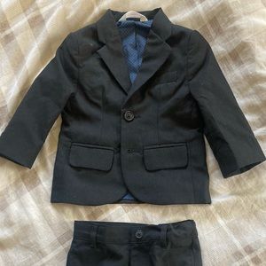 Size 12 month Cat and Jack Black Suit